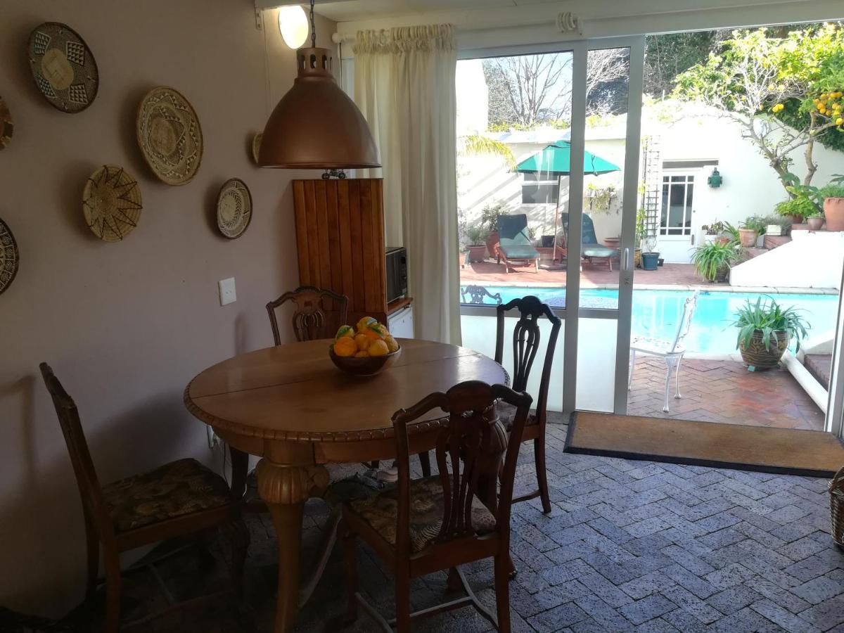 Newlands Guest House เคปทาวน์ ภายนอก รูปภาพ